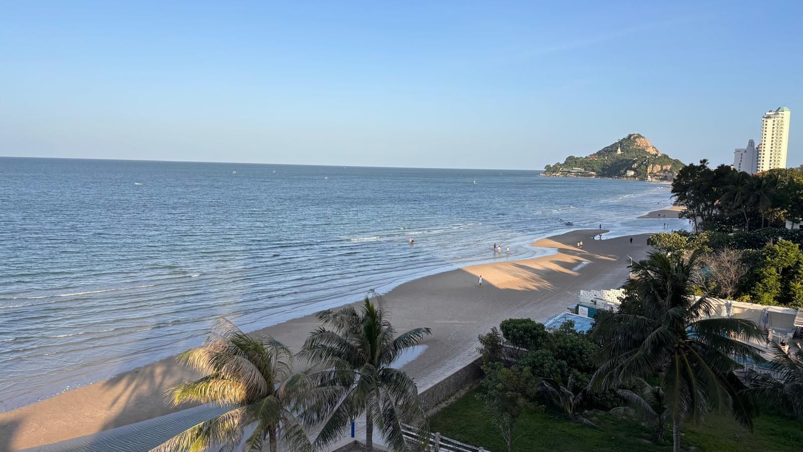 Hua Hin beach and coastline on a clear day.